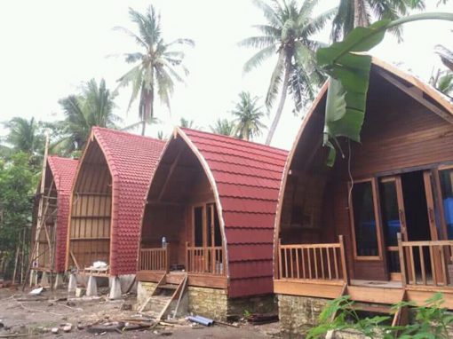 villa lumbung kayu